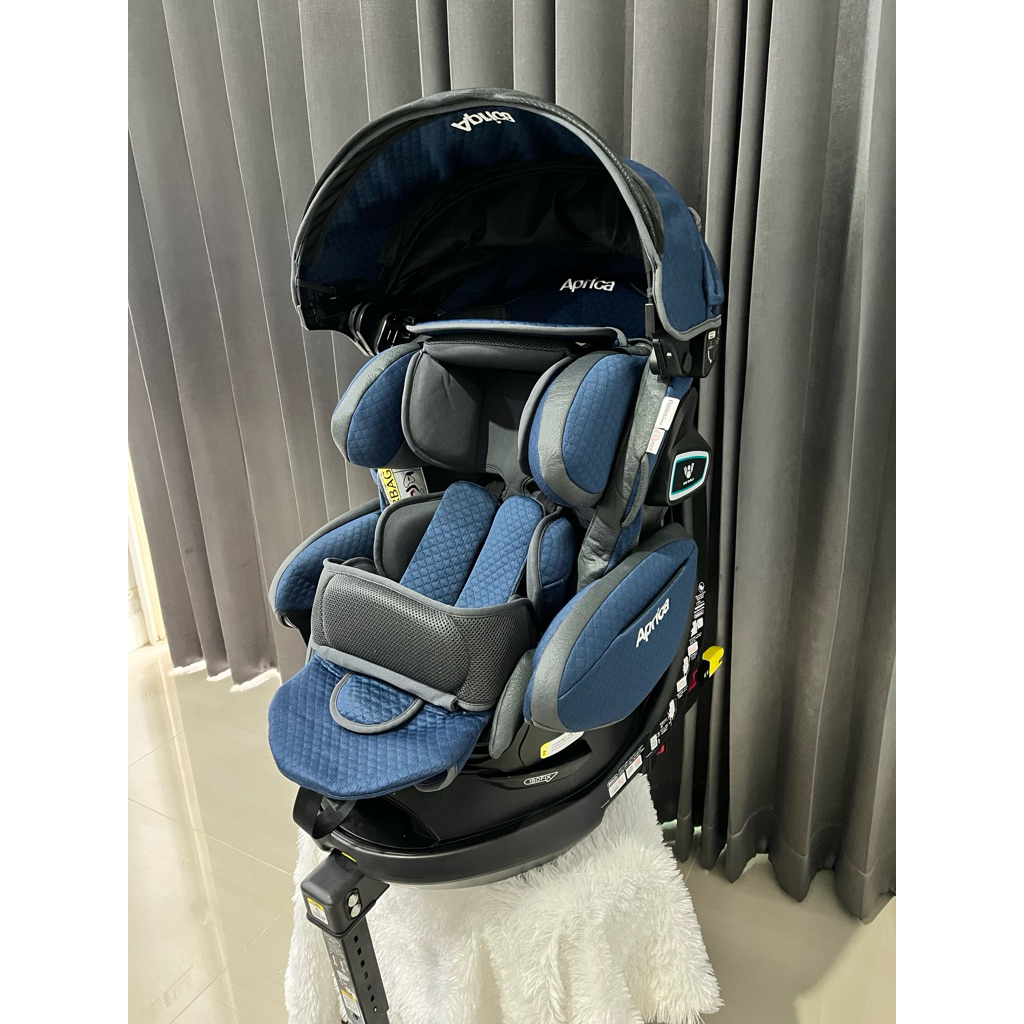 คาร์ซีท Aprica  Fladea grow isofix R129