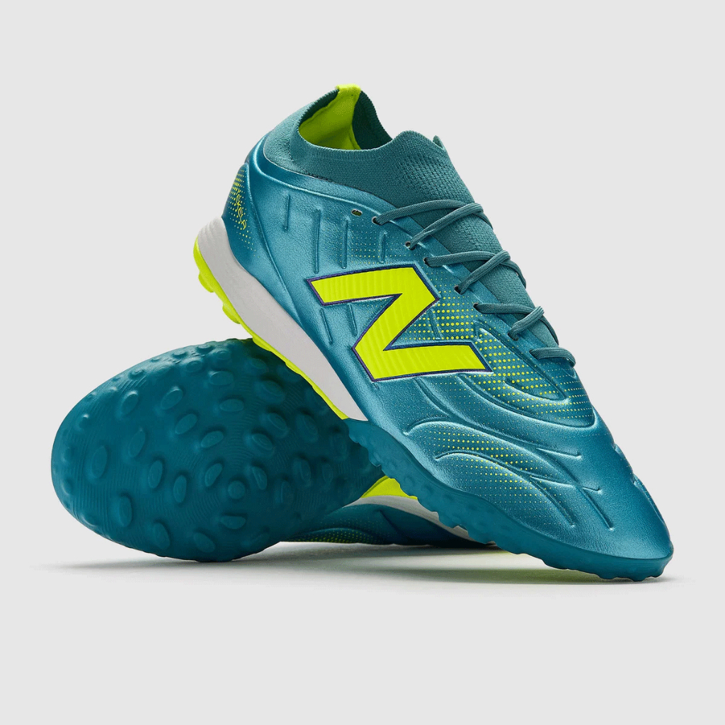 รองเท้าฟุตบอล New Balance Tekela V5 Team TF (ร้อยปุ่ม)