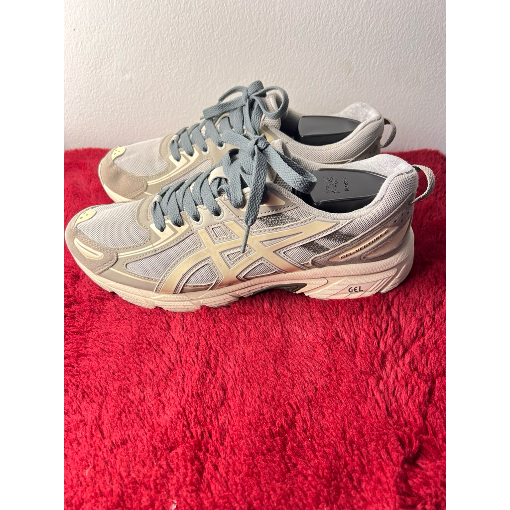 Asics gel venture 6 แท้ สภาพ90%+ ไซร้42(26.5cm)