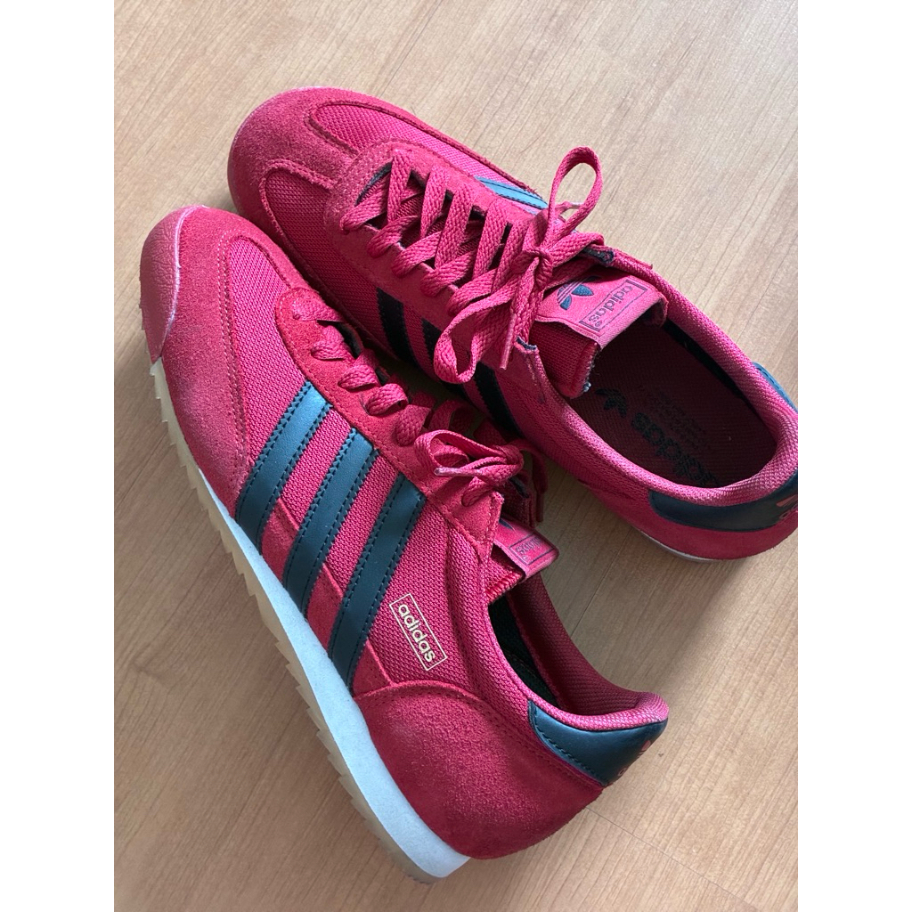 ส่งต่อ adidas แท้ size 8 UK || used like new