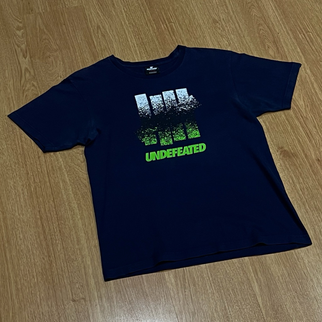 เสื้อ Undefeated Streetwear