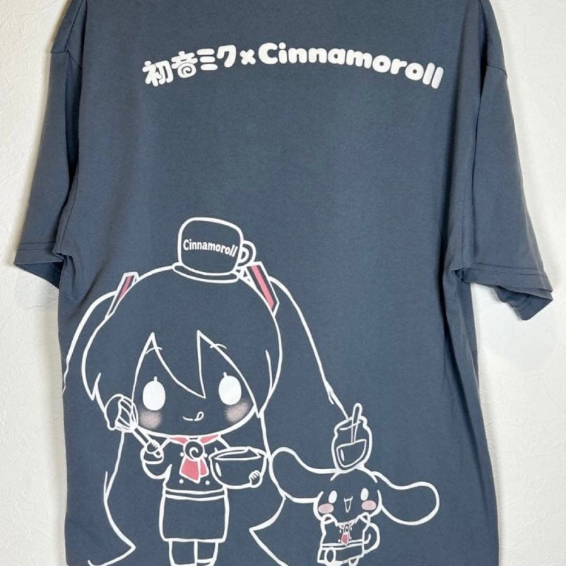 Hatsune Miku x Cinnamoroll Sanrio Japan T-Shirt M Size Anime Kawaii