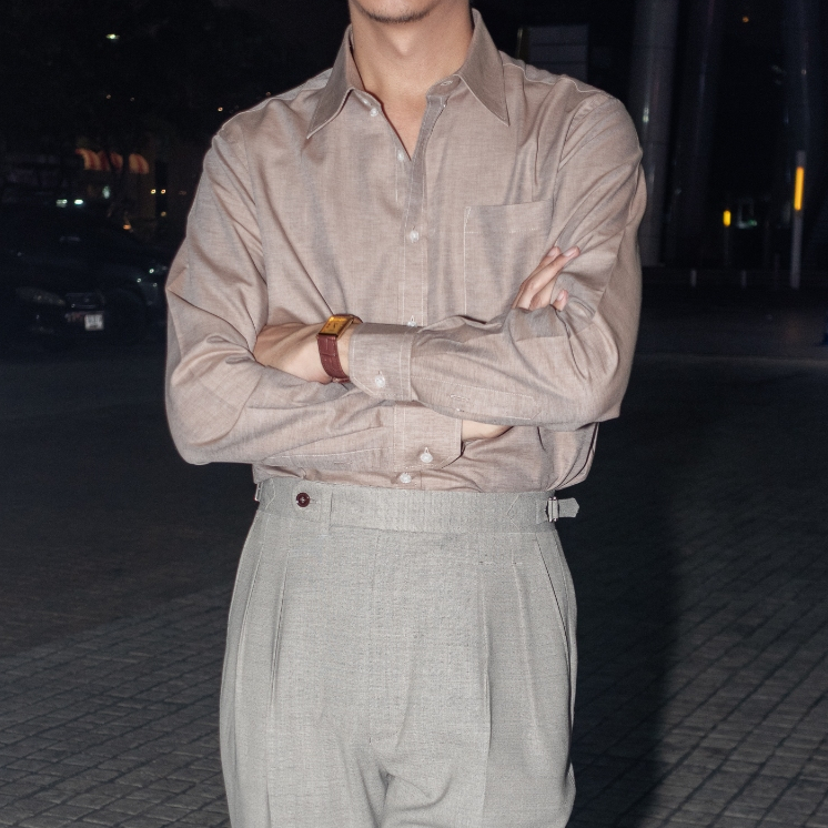 [S6-TAUPE]เสื้อเชิ้ต Classic collar hidden button down ผ้าคอตตอน 100% (Taupe)