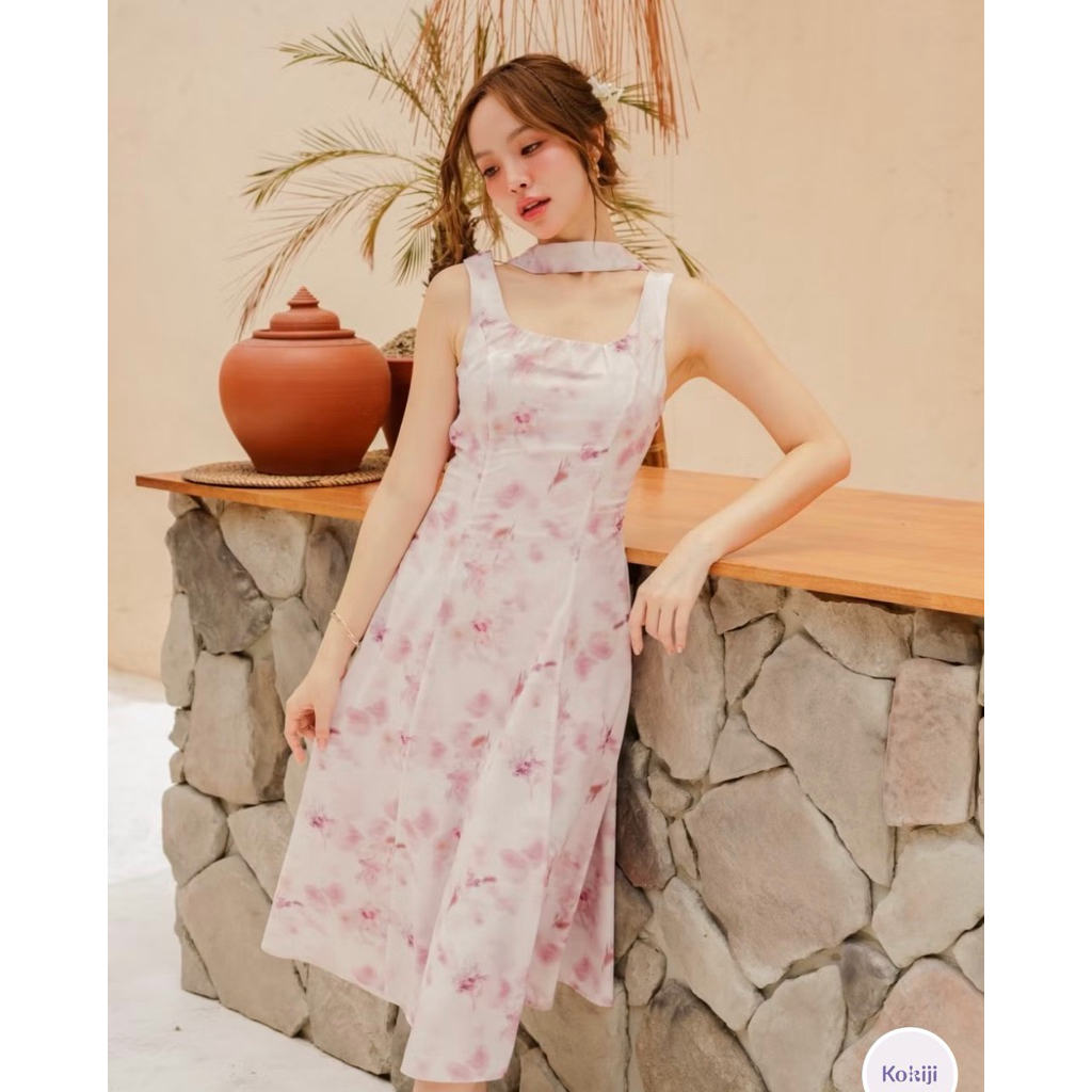 ส่งต่อ kokiji - Camellia in Rose
