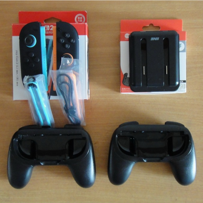 Nintendo Switch 2 [NS2] Joy-Con 2 (L) + (R) ครบกล่อง + JSAUX Joy-Con Grip 2 อัน + IINE Mini Dual Cha