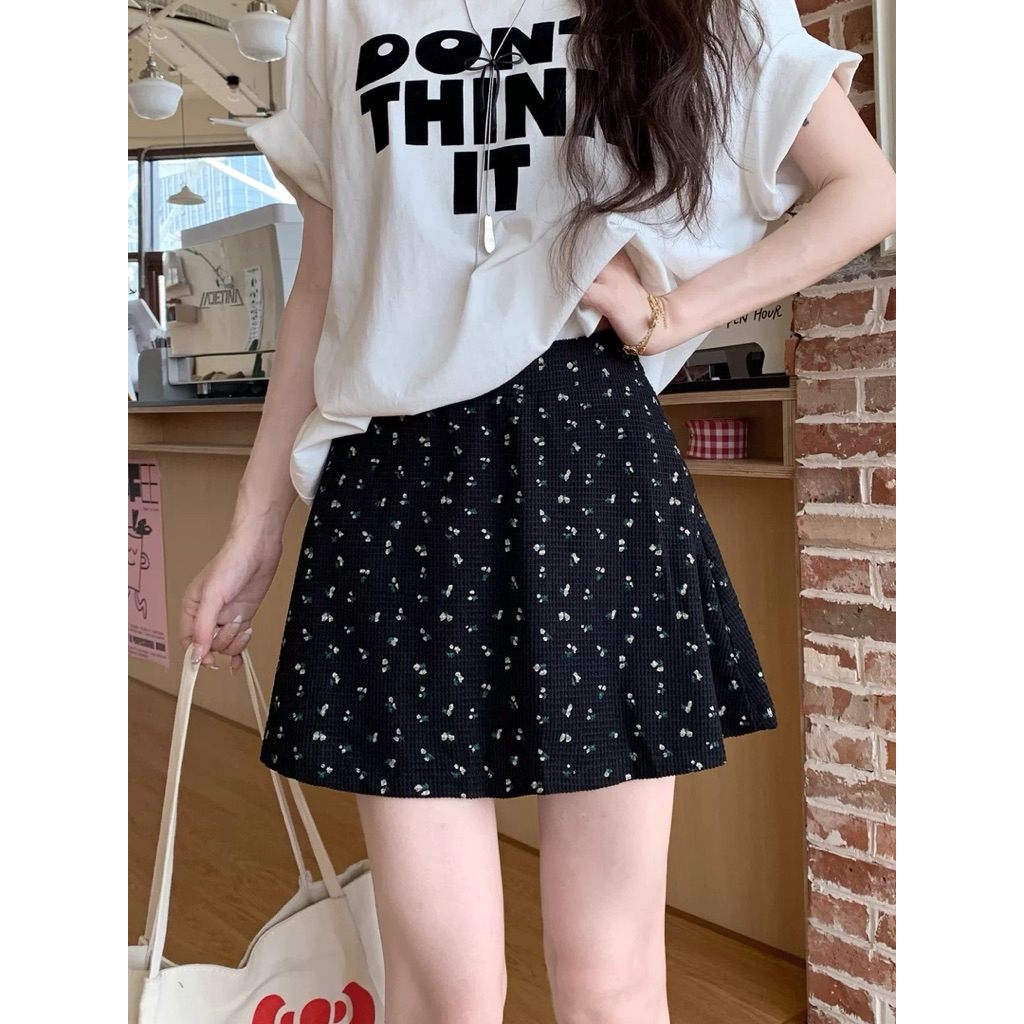 Somedays l 🐰Blossom Skirts🐰 (S-XL) กระโปรงสั้นคิวท์ๆ ผ้าดีย์ไม่ต้องรีดเลยค่าs