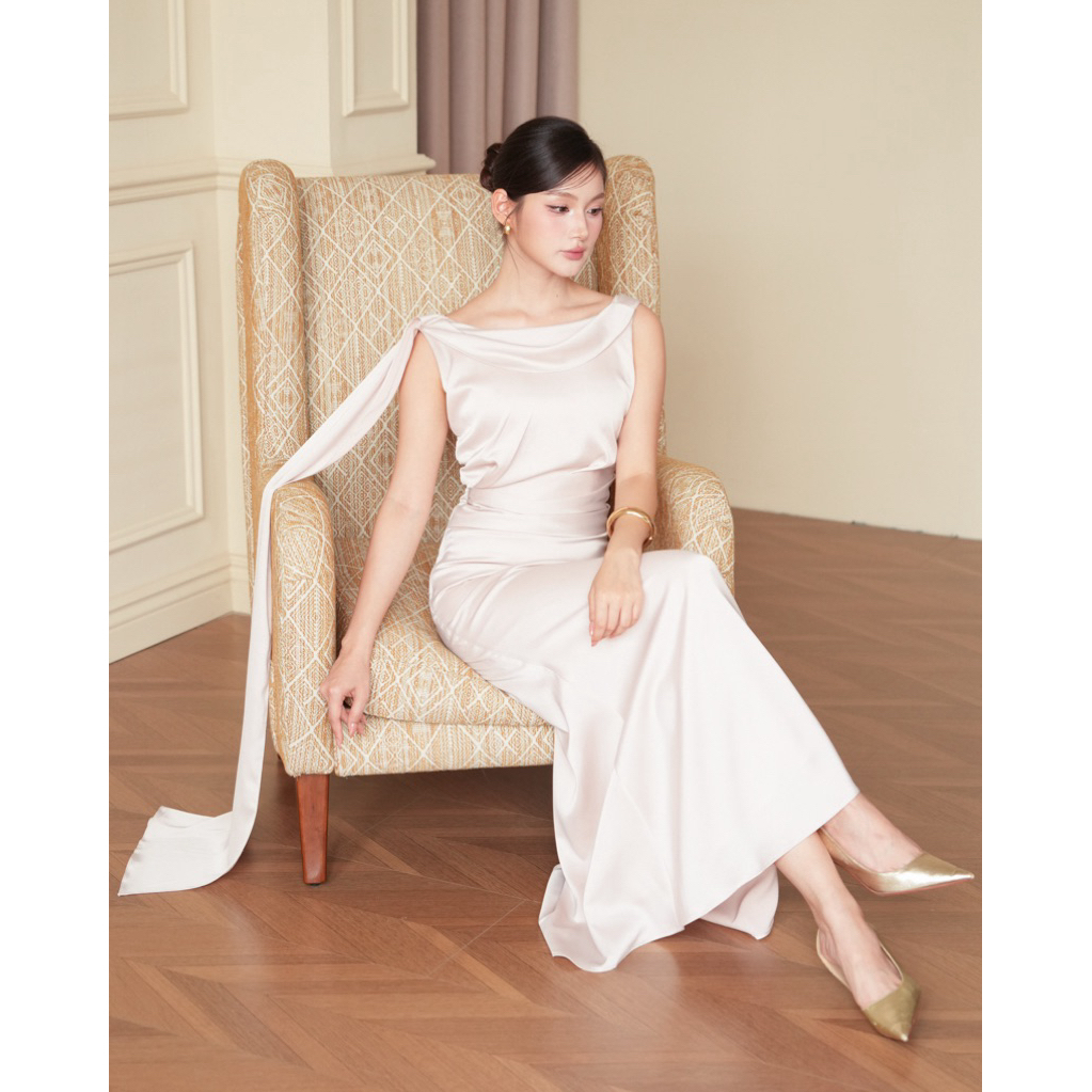 ชุดราตรี ชุดเดรสออกงาน | Capheny : Serena Scarf Maxi Dress