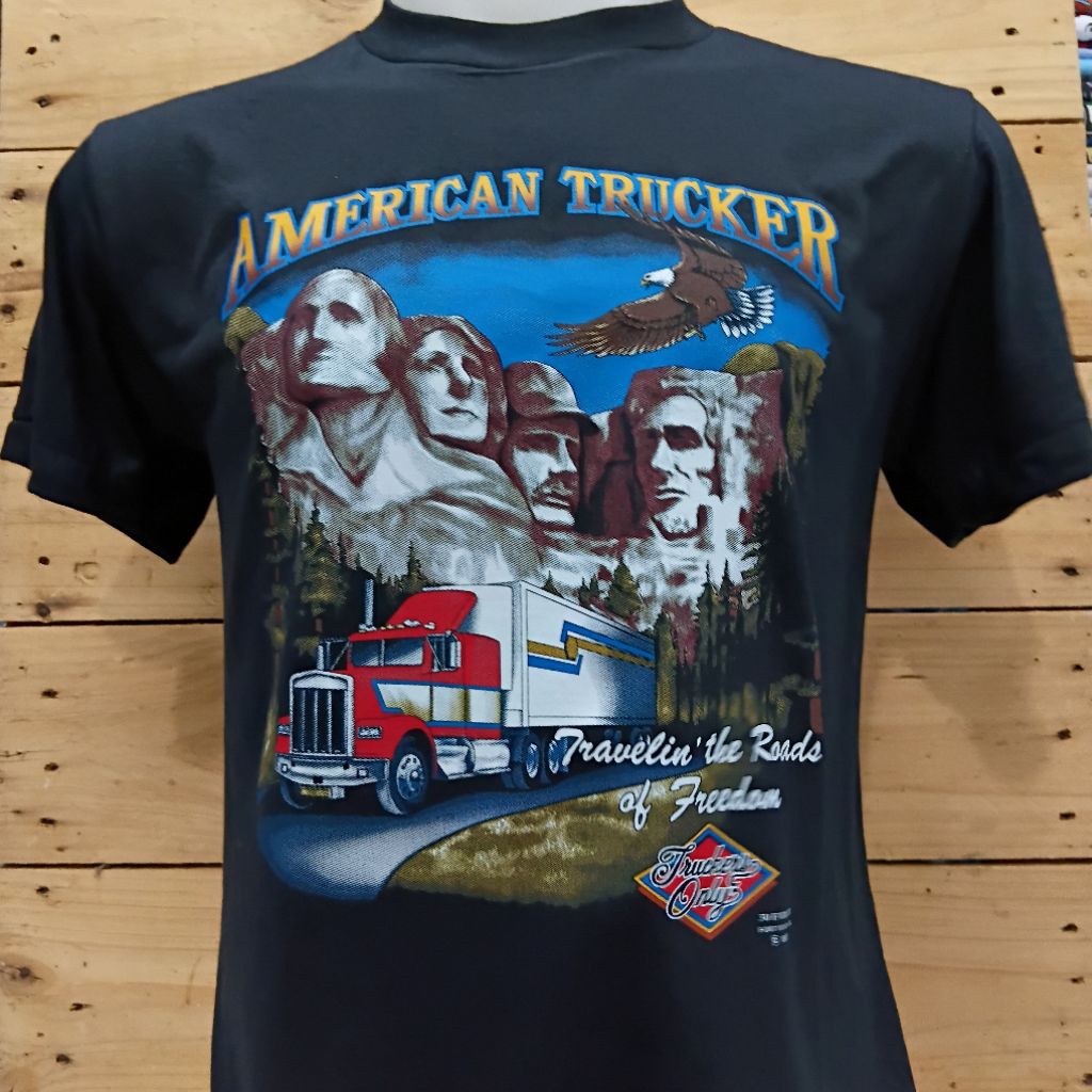 เสื้อฮาเลย์3dผ้าบางคอกลม สีดำ วินเทจ ลายamerican trucker ผู้ชาย ผู้หญิง
