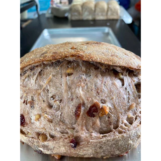 ขนมปัง ซาว์โดว์ แครนเบอร์รี่ วอลนัท ลูกเกด 💥ไม่ใส่น้ำตาล Cranberry Walnut Raisin Sourdough 🍞