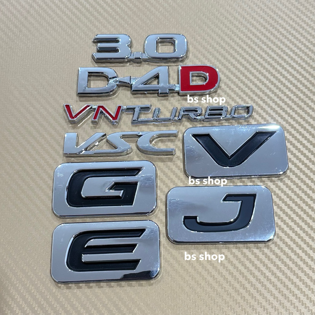 โลโก้ 3.0 D4D VNTURBO VSC V G E J  ติดท้าย Toyota Fortuner ราคาต่อชิ้น