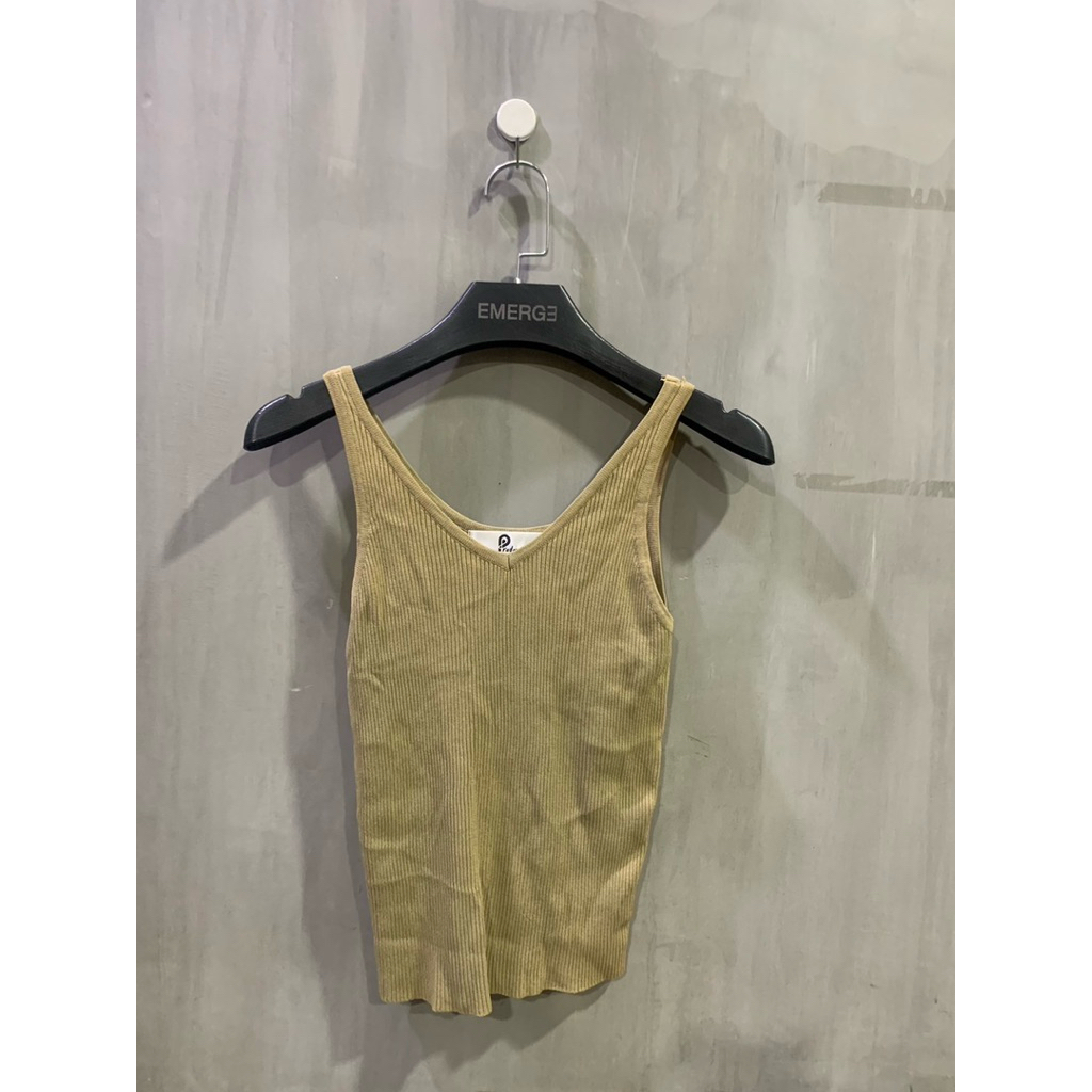 ส่งต่อเสื้อกล้าม เสื้อสายเดี่ยว ป้าย Pradap ประดับ