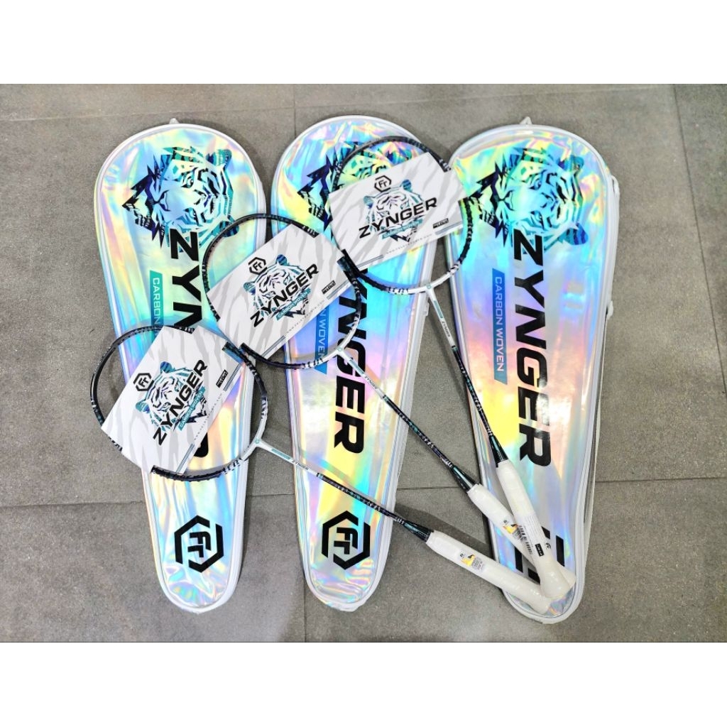 ไม้แบดมินตัน Carbon Woven Zynger