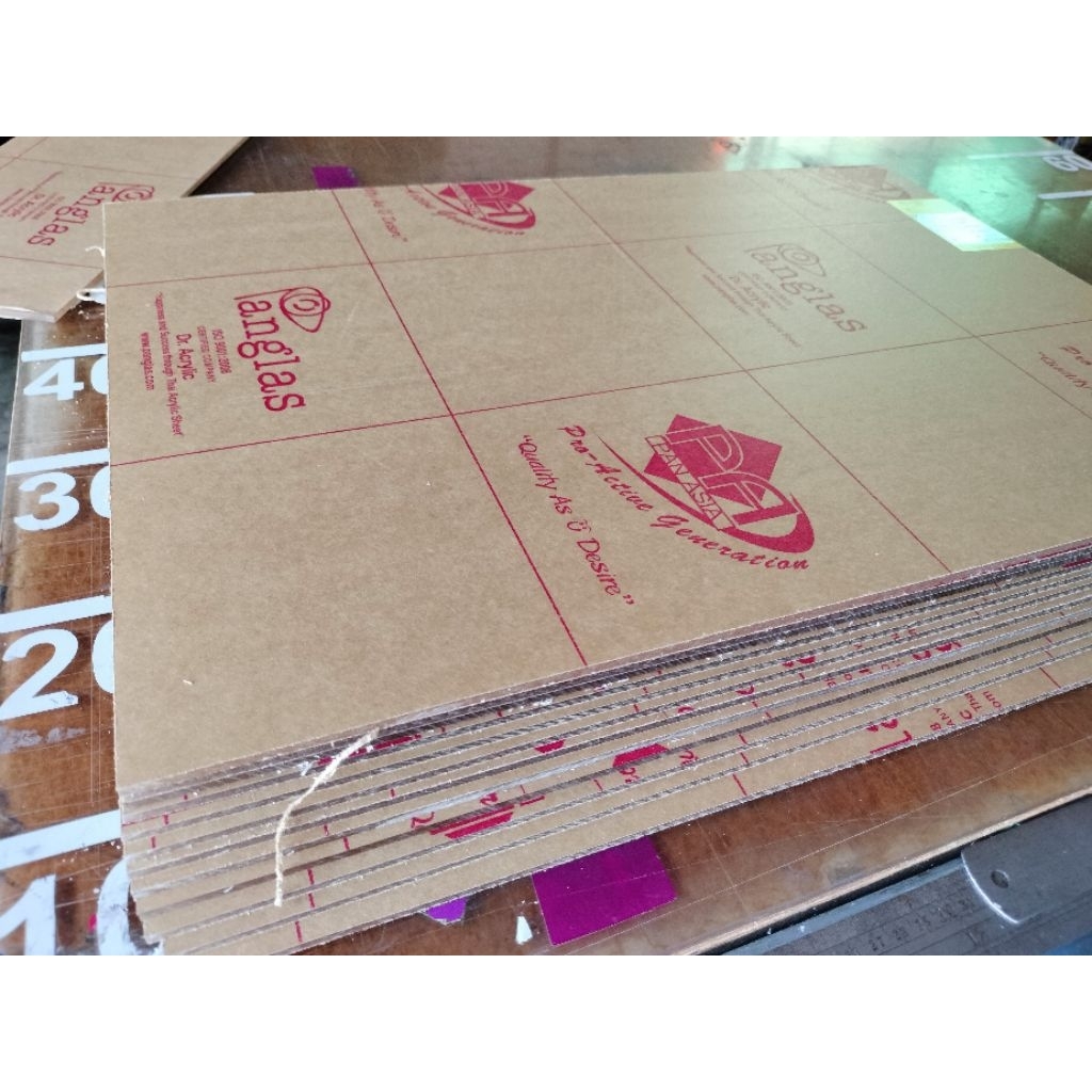 แผ่นอะคริลิคตัดตามขนาด - รูปที่ 3