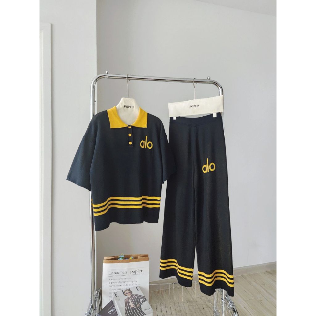 เซ็ตกางเกงขายาวเสื้อคอปกทอลายริ้วขวางตรงชาย