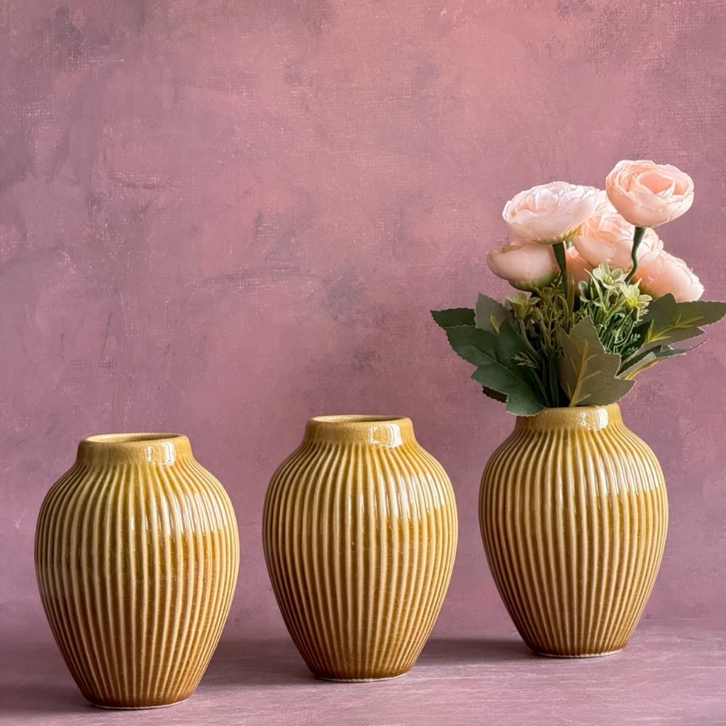 แจกันเซรามิกริ้วเล็ก แจกันดอกไม้ แจกัน vase ceramic สินค้าพร้อมส่ง - AT1CERAMIC