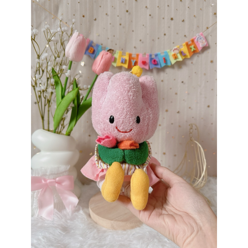 🌷  ༘* HUIS TEN BOSCH | ตุ๊กตาดอกทิวลิป (บีบมีเสียง)