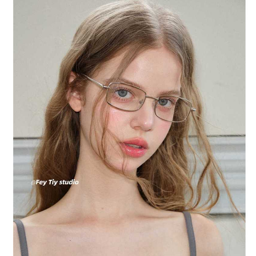 (พร้อมส่ง ไม่ต้องรอพรี) แว่นตา แว่น FEYTIY STUDIO รุ่น SILVER SQUARE แว่นกรองแสง แว่นโลหะ สีเงิน