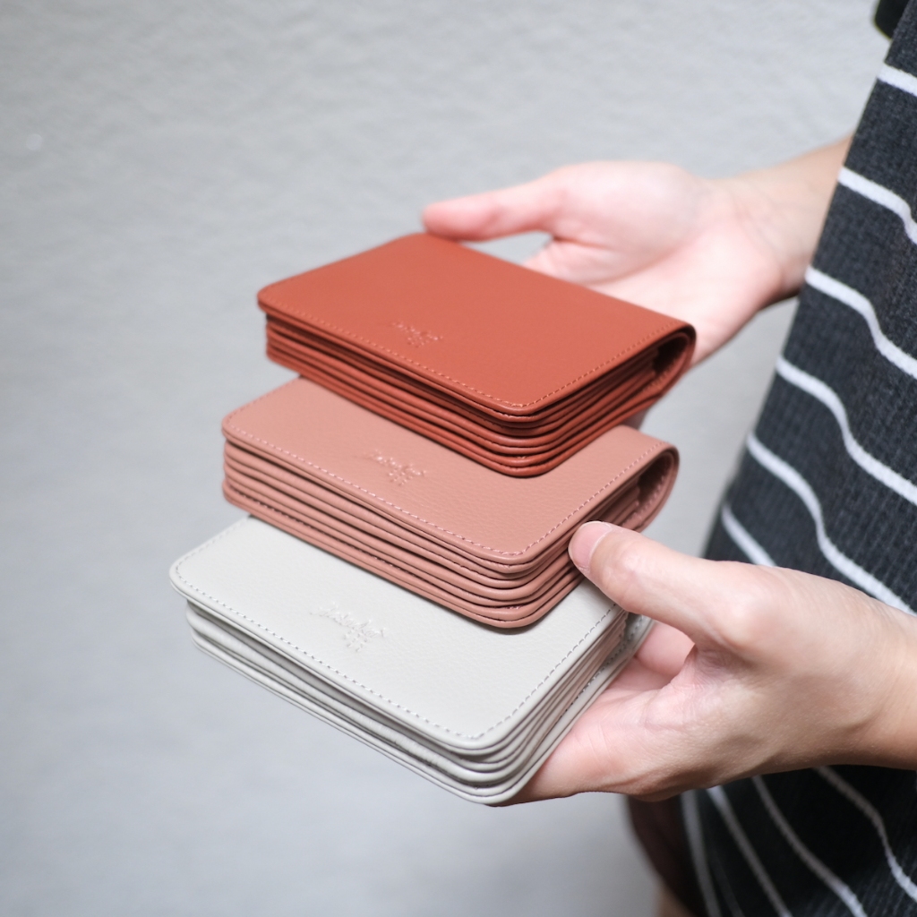 📍NEW ขายดีมาก📍 กระเป๋าสตางค์ใบสั้น ขนาดกะทัดรัด หนังวัวนุ่มๆ Mini Sou Leather Wallet