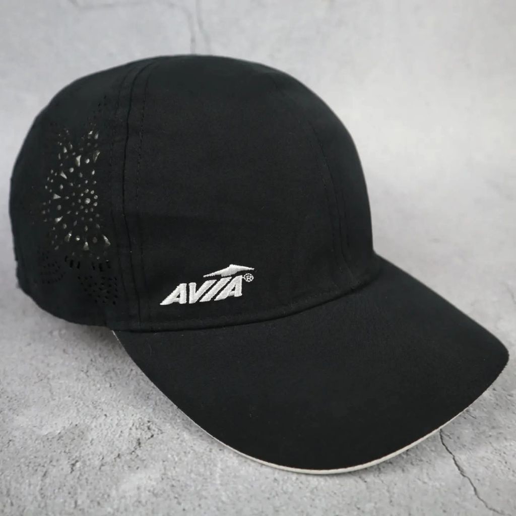 หมวกแบรนด์ AVIA.....
