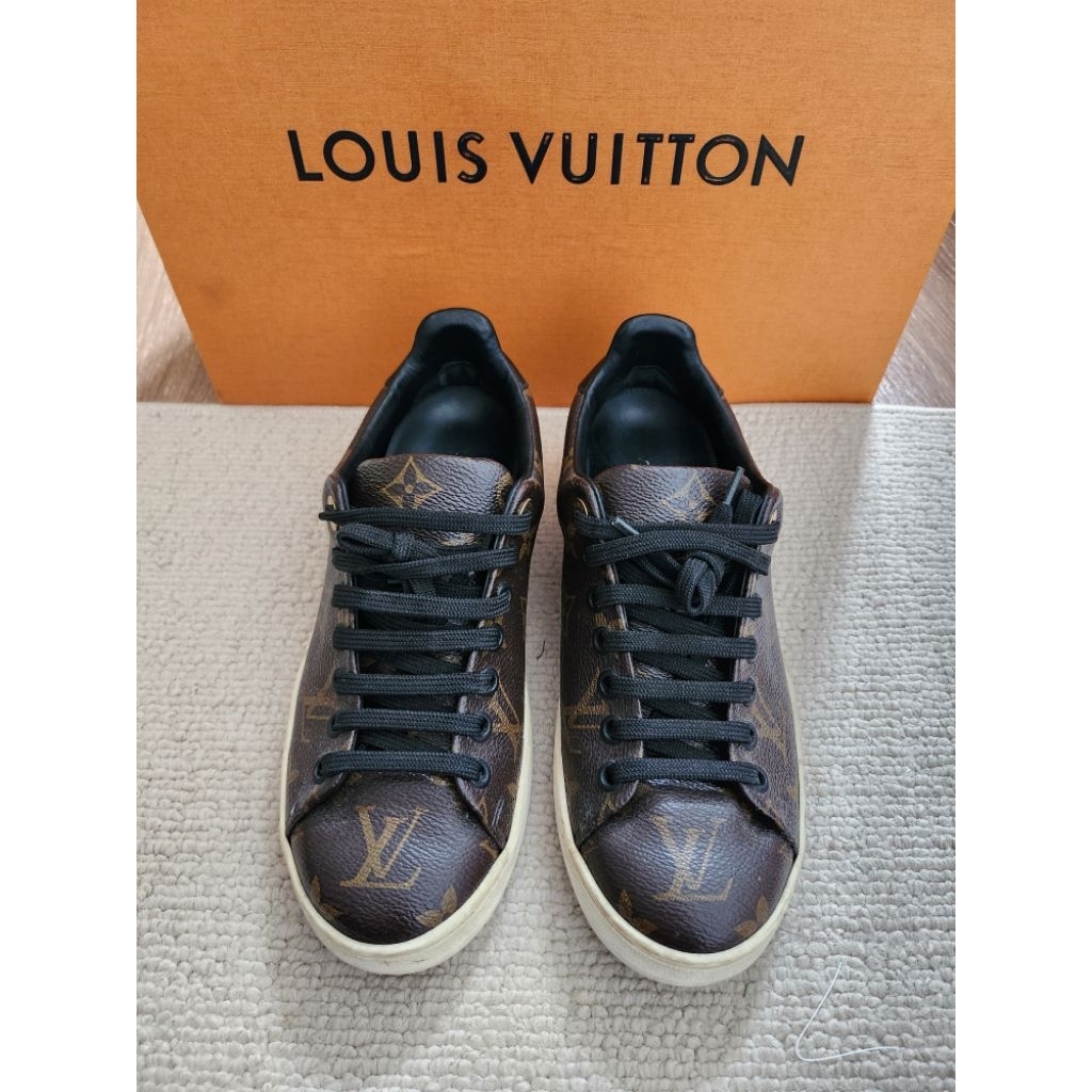 รองเท้า LOUIS VITTON แท้❌️ขายแล้ว❌️