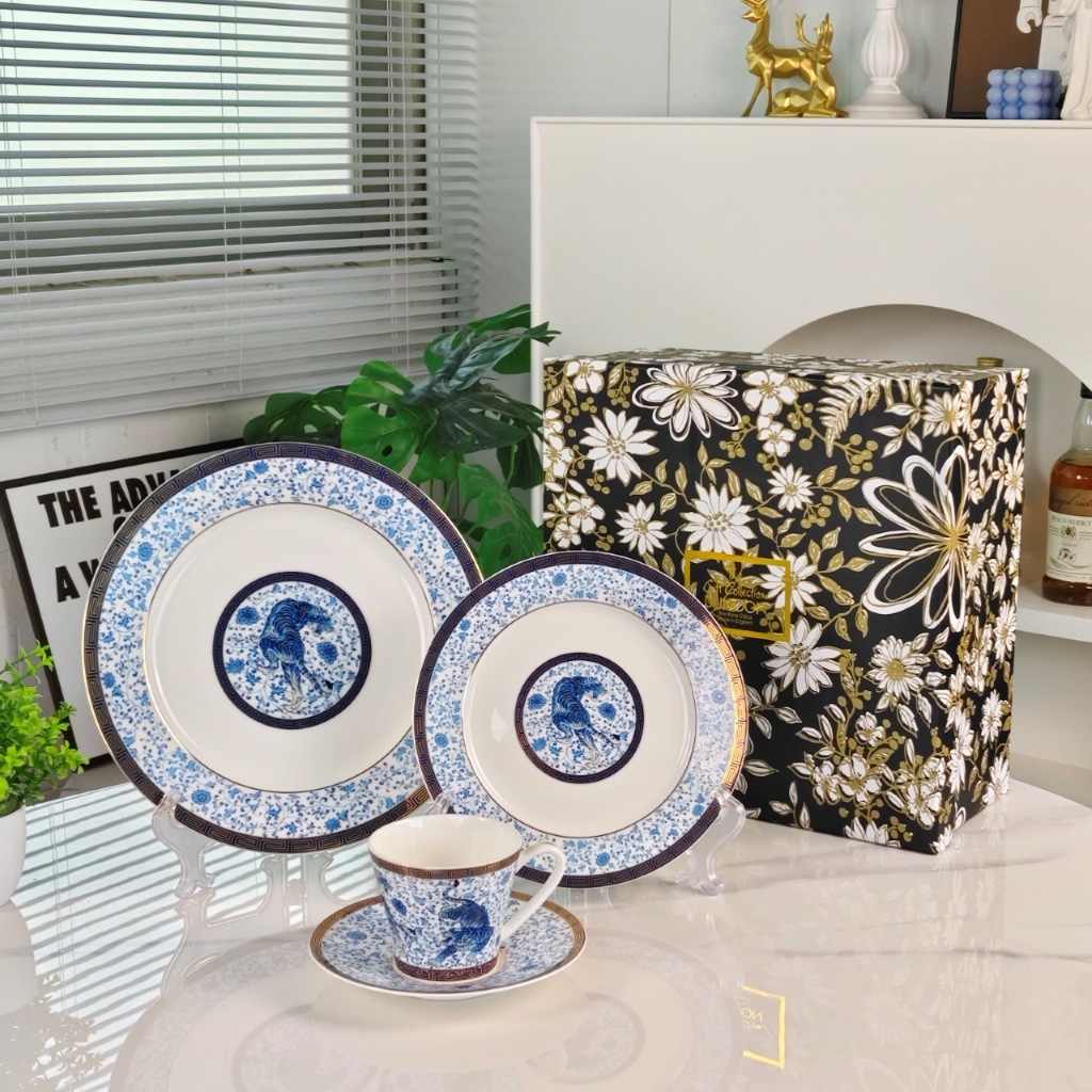 DUNOON Oriental Legend Bone Porcelain Mug Coffee Cup Plate Four Piece Set Size Plate