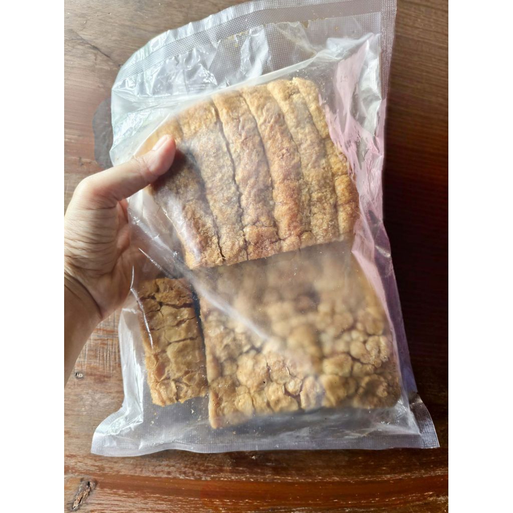 หมูกรอบเนื้อนุ่มหนังกรอบ เกรด A มันน้อย