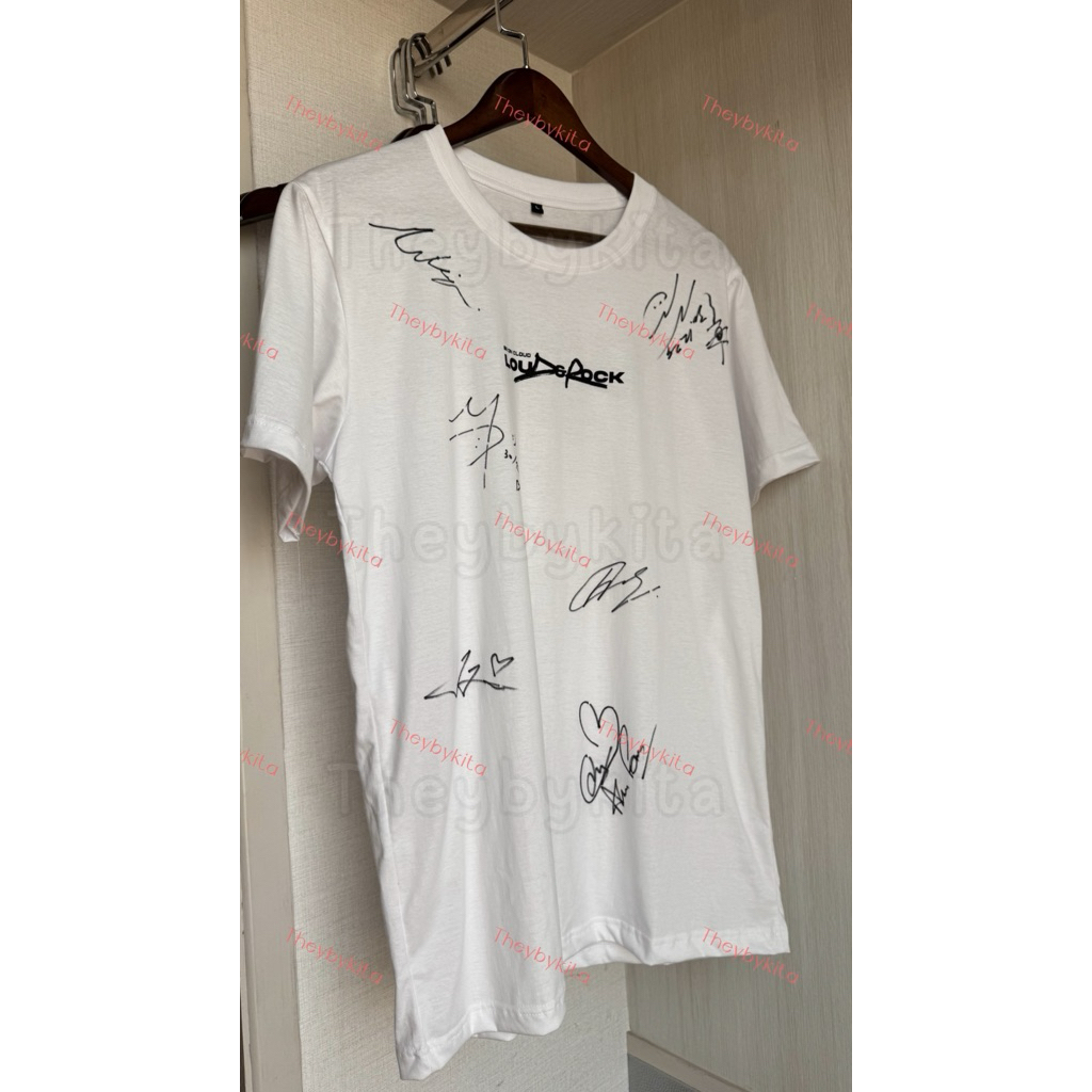 🤎เสื้อพร้อมลายเซ็น Mlie/Apo/Jes/Bible/JJ/Bas งาน “BeOnCloud LOUD & ROCK Countdown Party 2025”