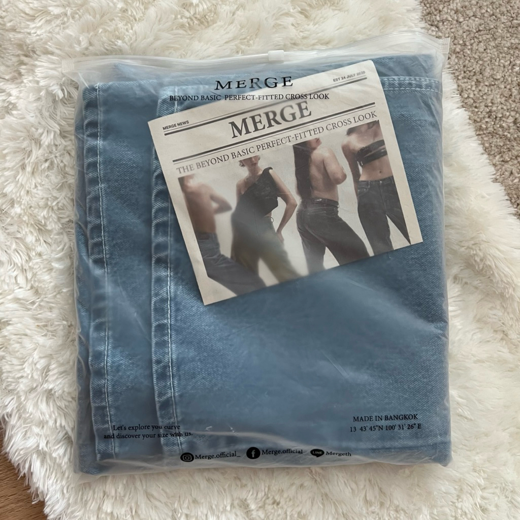 ของใหม่ กางเกงยีนส์  Merge Signature Jeans 01 Basic Colors เป็นยีนส์เก็บทรง ใส่แล้วเอวคอดพรางต้นขาไม