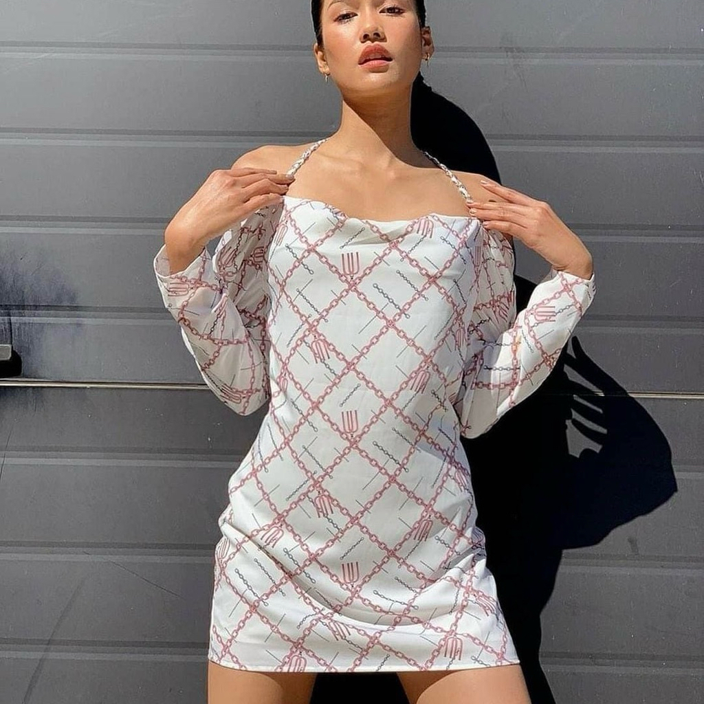 Milin x Pomelo : Dress สีขาว ปริ้นลาย milin มินิเดรส