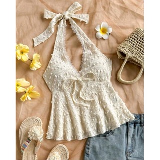 เสื้อ​คล้อง​คอ​ แต่งโบว์​ด้านหน้า​ ผูก​ด้านหลัง​ โชว์​หลัง​ …