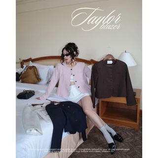 THESUNCO-Taylor Blazers (เทย์ลอร์)เบลเซอร์ครอป กระดุมTHESUNCO