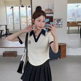 เสื้อยืดแขนสั้นสไตล์เกาหลี เสื้อโปโลผู้หญิง คอวี ทรงหลวม สีตัดกัน ไม่สมมาตร ผ้าใส่สบาย