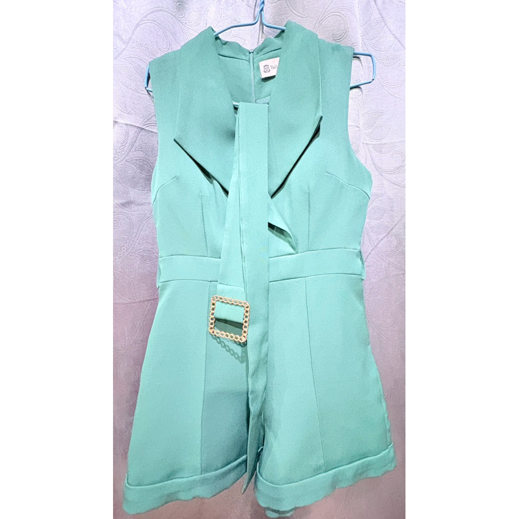 จั๊มสูทสีเขียวไซส์Mงานป้ายValleyGirlมือ2