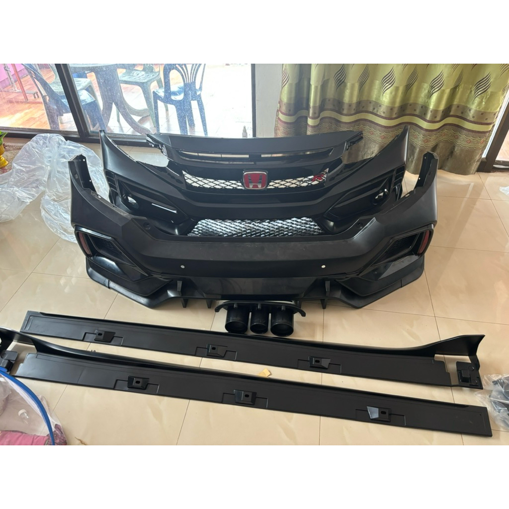 ชุดกันชนหน้า-หลัง TypeR  Civic Fc 2016-2021 ของอยู่ไทยพร้อมจัดส่ง