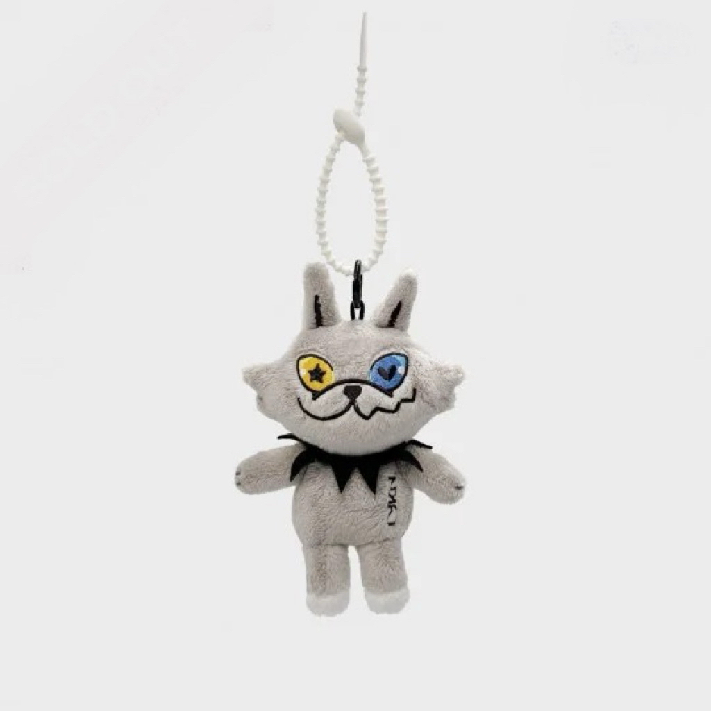 LYKYOU DOLL KEYCHAIN พร้อมส่ง