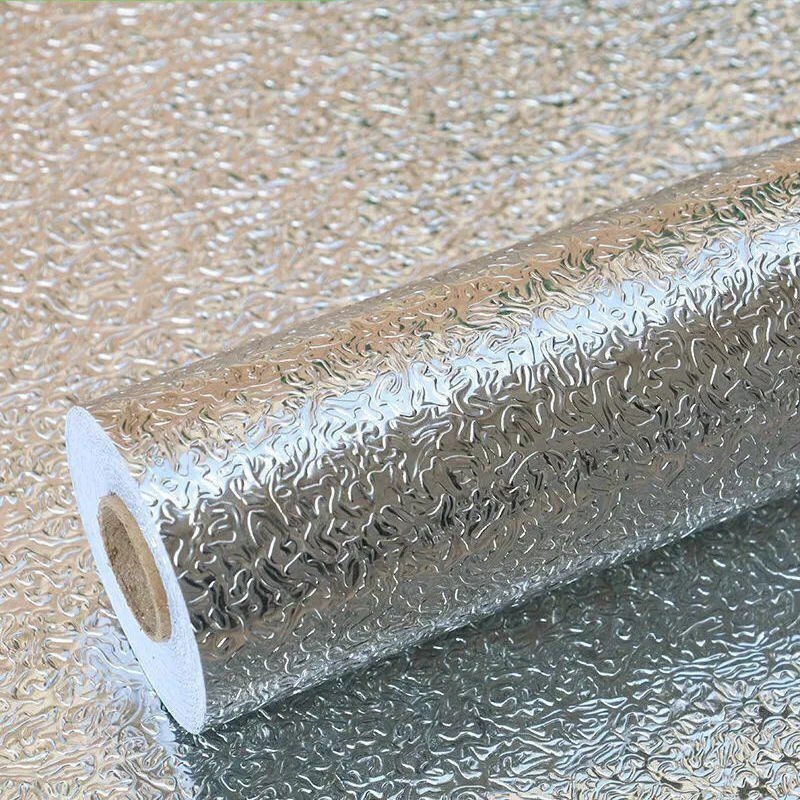 สติ๊กเกอร์ฟอยล์ พร้อมส่ง🌈 กันน้ำมันกระเด็น ใช้สำหรับติดผนังห้องครัว self adhesive Wallpaper