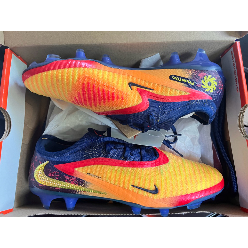 Nike Phantom 6 Elite FG และ AG