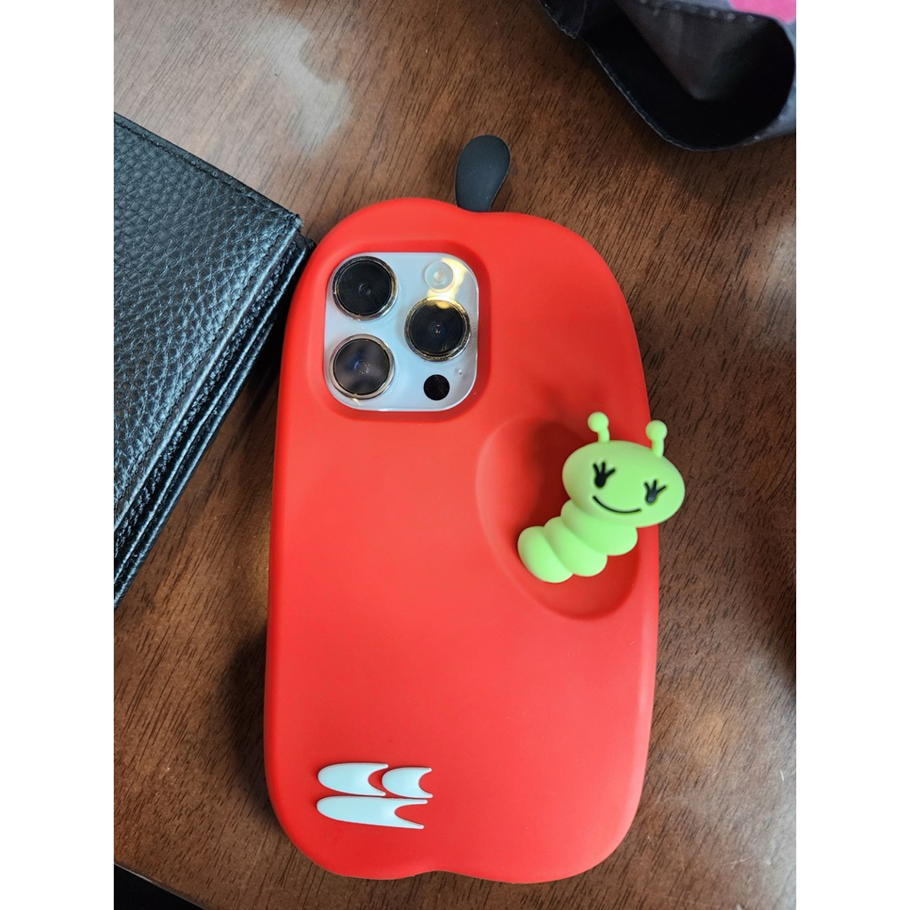 (Pre-Order) 🍎 Crying Center - Apple Case 🐛