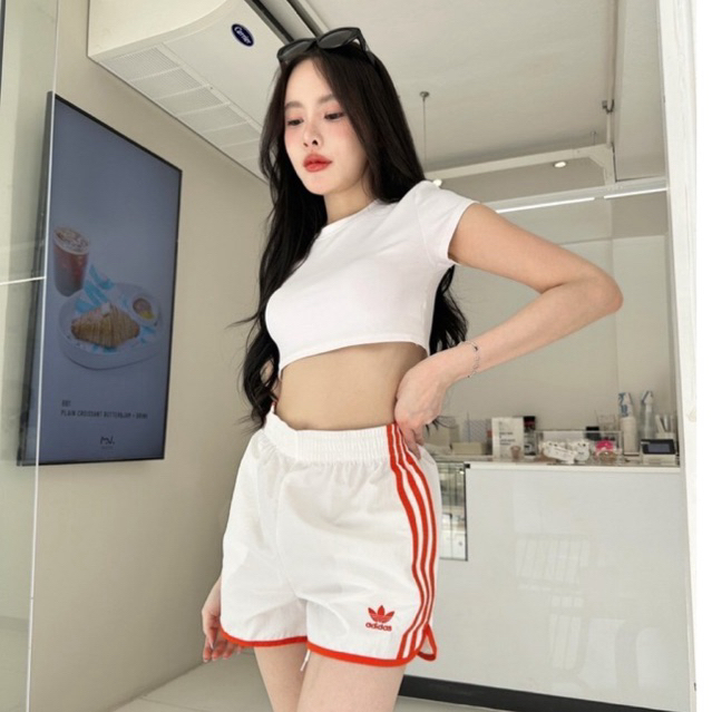 VALEN short 🍓 กางเกงวอร์มขาสั้น ผ้าร่มnylon รุ่นใหม่ ทรงสวยมาก