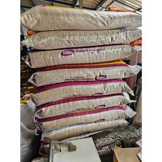 ข้าวเปลือกไก่ชน (เม็ดสั้น) คัดพิเศษ ขนาด30กก.