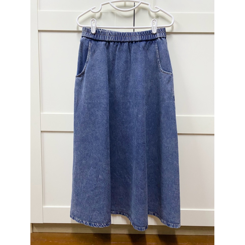 กระโปรงยีนส์ Studio x2