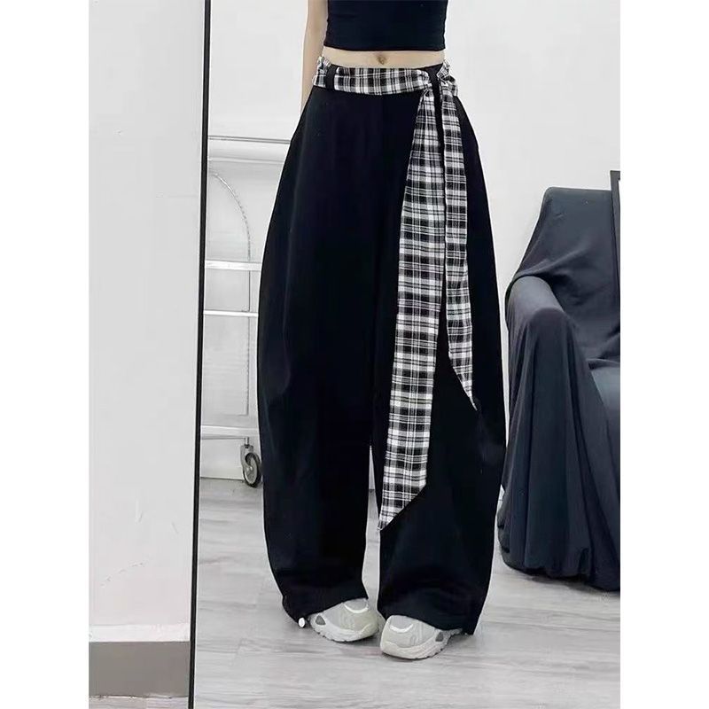 หลงรักคู่นี้สุดๆ!! [ดีไซน์เรียบง่าย] กางเกงขากว้างสไตล์สตรีทย้อนยุคช่วงฤดูร้อนพร้อมเข็มขัดลายสก็อต