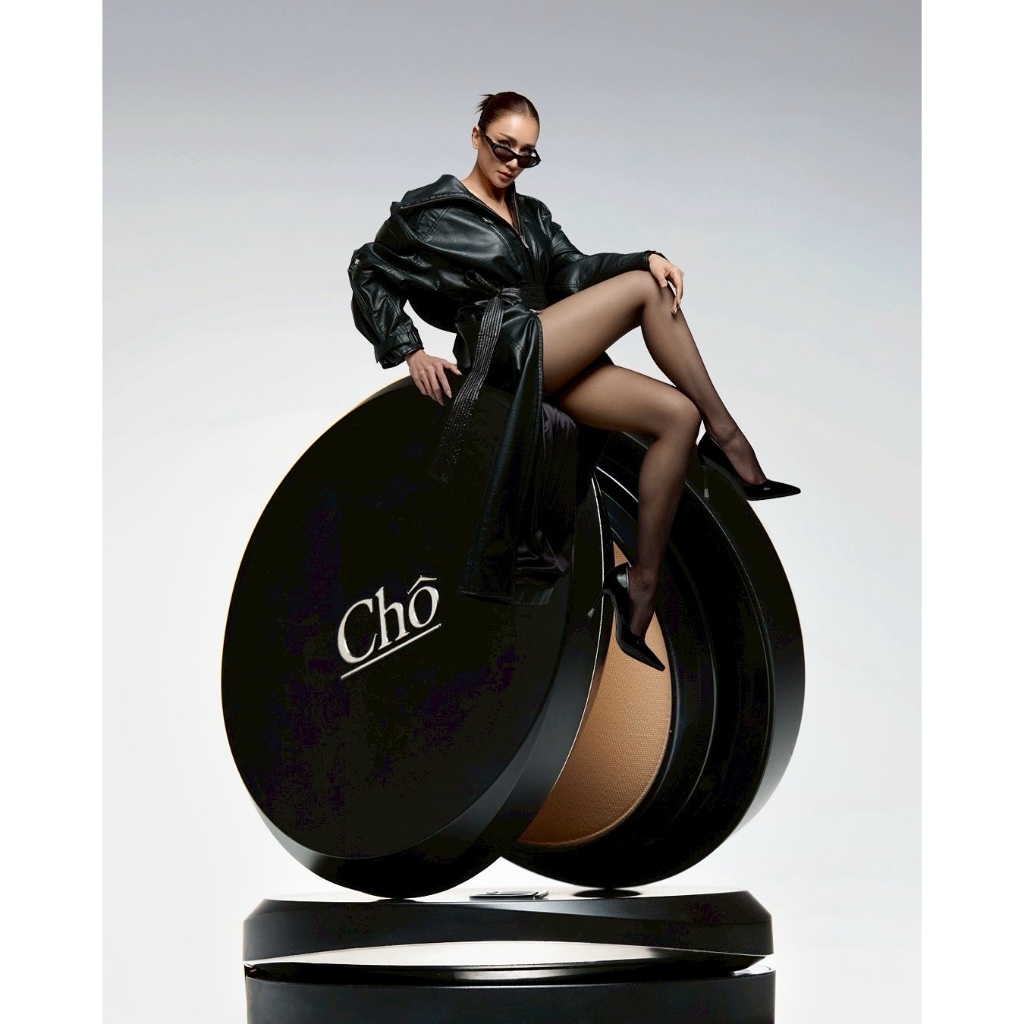รุ่นใหม่ล่าสุด CHO-FLAWLESS SILK TOUCH SPF30 PA++++ แป้งพัฟผสมรองพื้น แป้งโชสูตรใหม่ ขนาด 12 กรัม รูปที่ 4