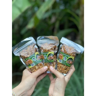 ธิดากระยาสารท ขนมกระยาสารท กรอบหอมหวานมัน ทำสดใหม่ ทำจากน้ำตาลมะพร้าว รสเข้มข้น เครื่องแน่น
