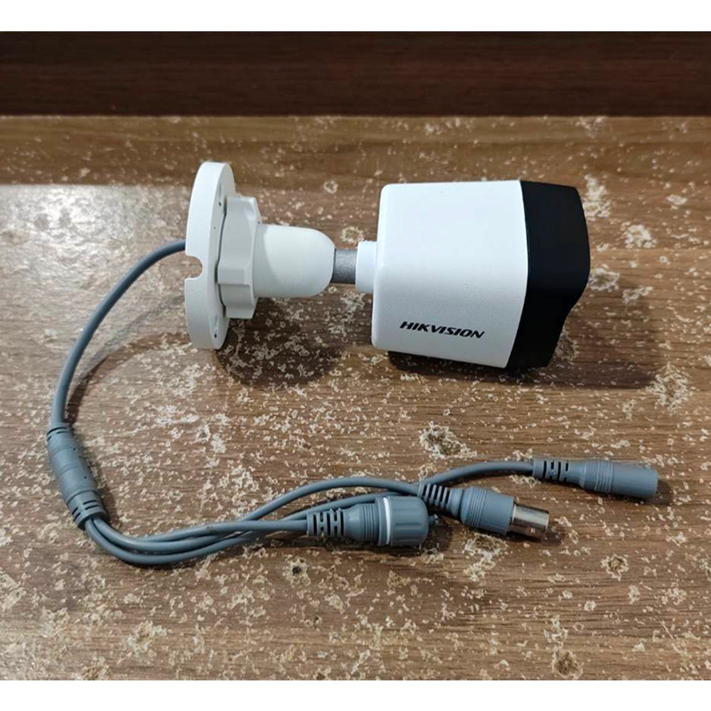 สินค้ามือสอง HIKVISION DS-2CE16K0T-LFS (2.8mm.) กล้องวงจรปิดระบบ HDTVI 5MP ใช้กับเครื่องบันทึกที่รอง