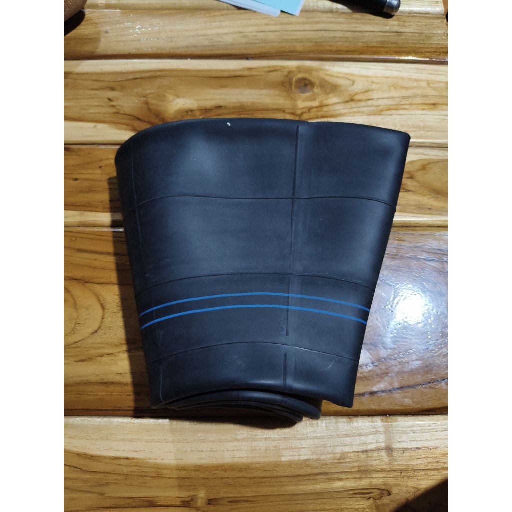 ยางใน 8-18 รถแทรกเตอร์คูโบต้า L4508 L4708 L5018 L5228