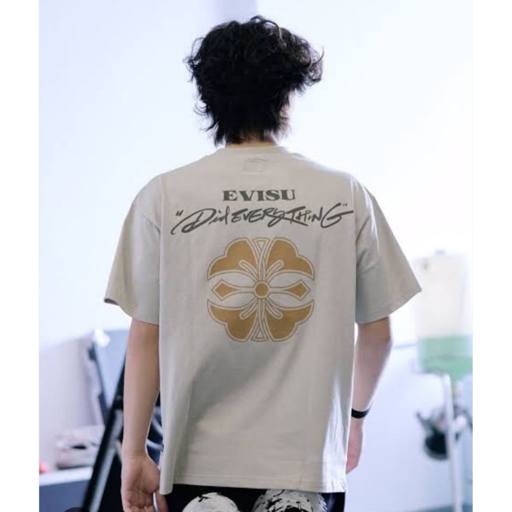 เสื้อEVISUแบบใหม่2025