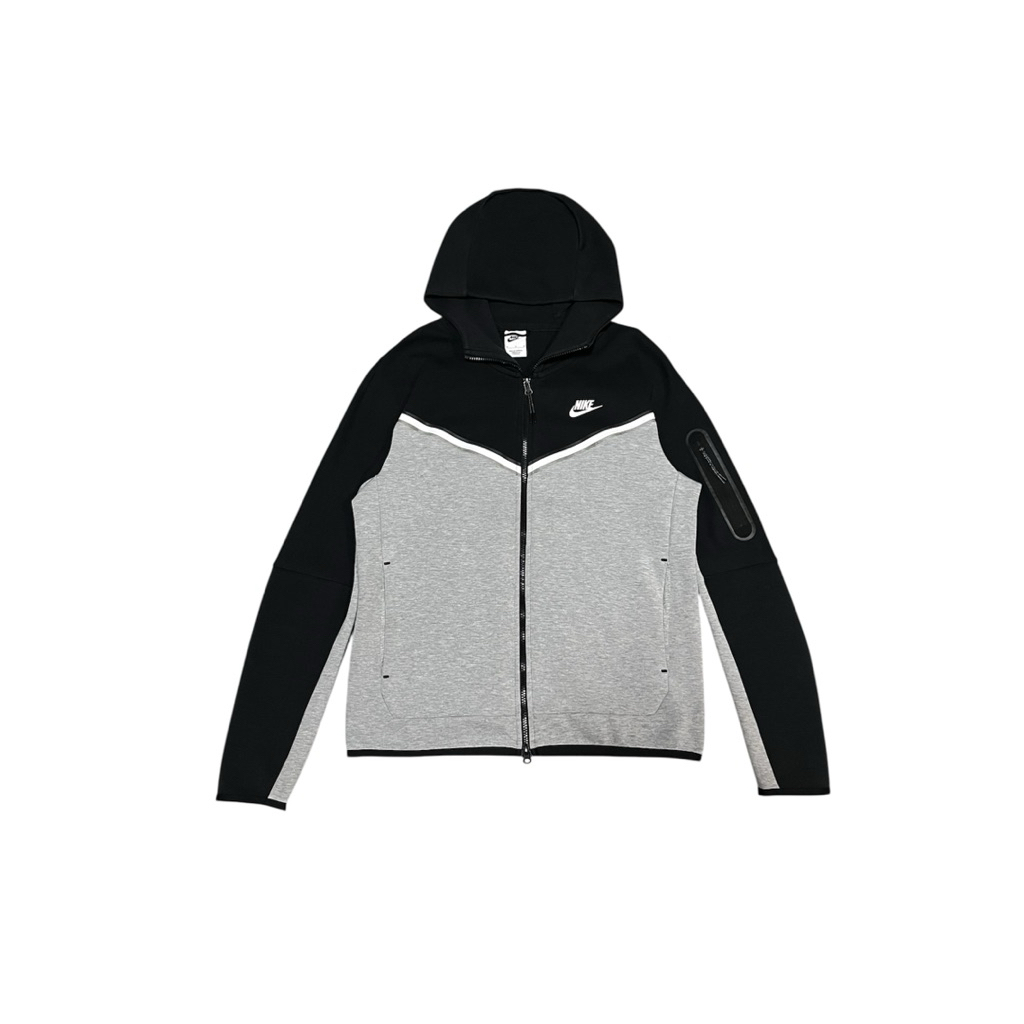 NIKE TECH FLEECE มือ2 ของแท้✅