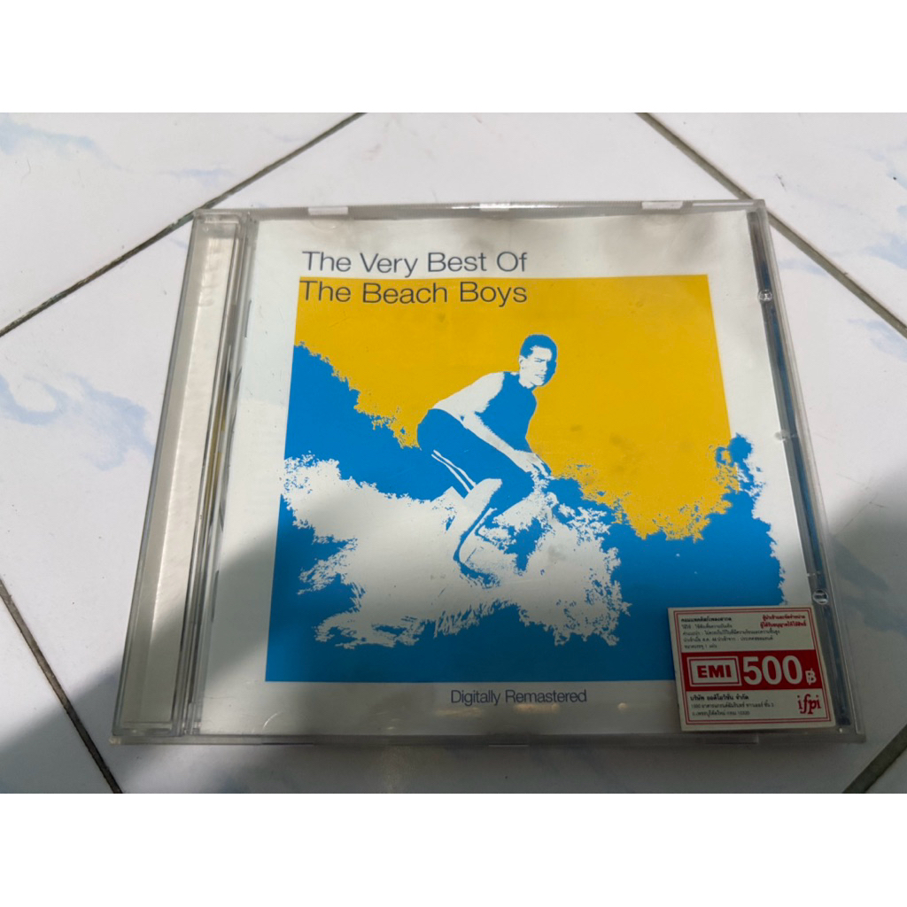 CD : The Very Best of THE BEACH BOYS.
