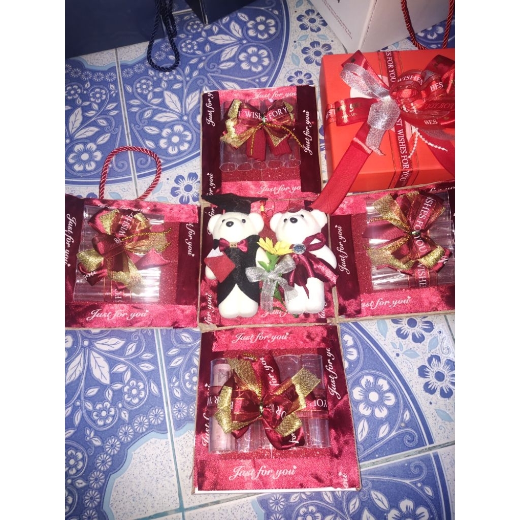 กล่องของขวัญเซอร์ไพร์ใส่แบงค์ได้ 20 ใบ